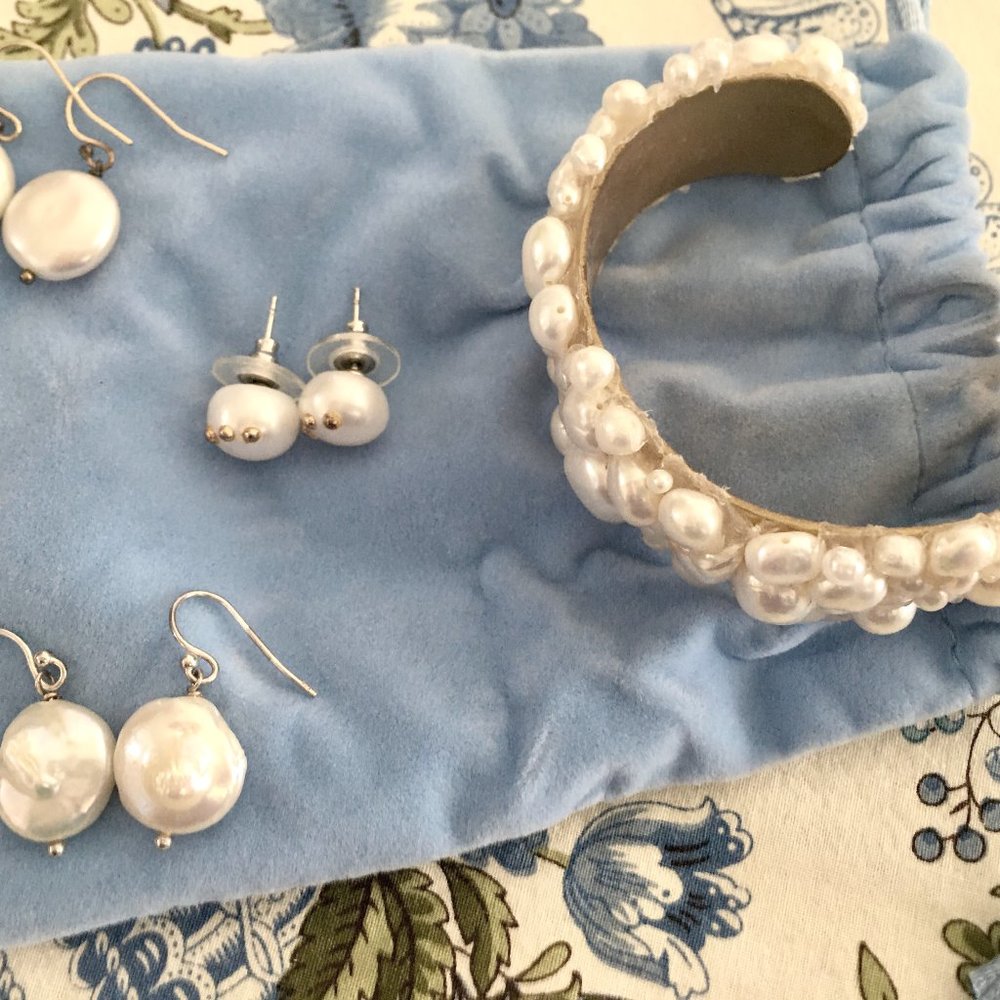 Pearl bundle - cuff, earrings